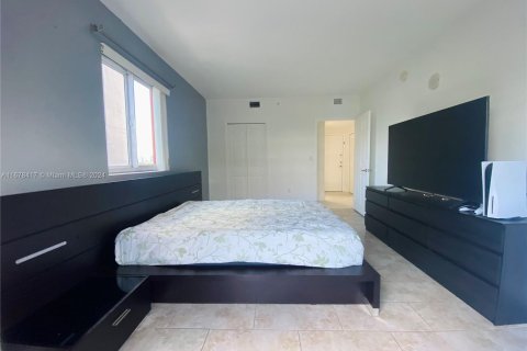 Condominio en venta en Miami, Florida, 1 dormitorio, 49.24 m2 № 1405940 - foto 11