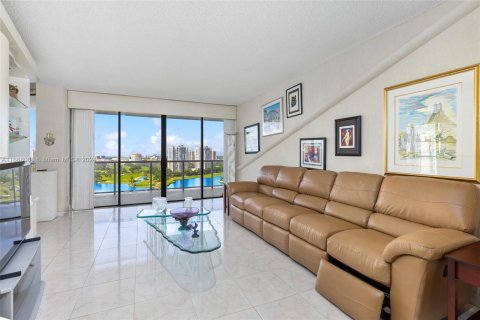 Condominio en venta en Aventura, Florida, 2 dormitorios, 144.93 m2 № 1399840 - foto 23