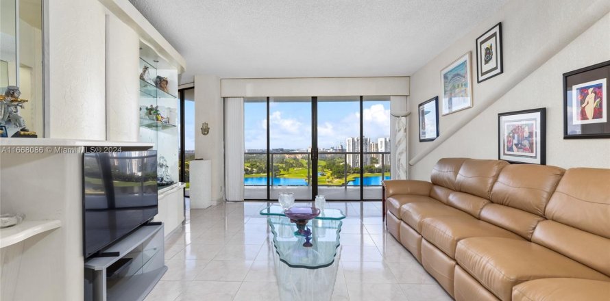 Condominio en Aventura, Florida, 2 dormitorios  № 1399840