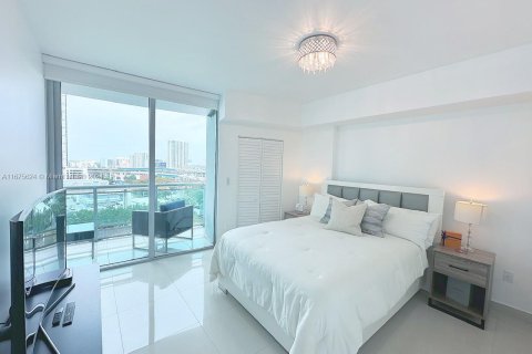 Copropriété à vendre à Miami, Floride: 1 chambre № 1399810 - photo 13