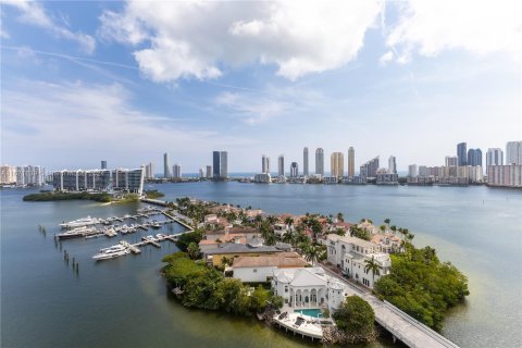 Condominio en venta en Aventura, Florida, 3 dormitorios, 188.59 m2 № 1394243 - foto 7