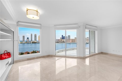 Copropriété à vendre à Aventura, Floride: 3 chambres, 188.59 m2 № 1394243 - photo 4