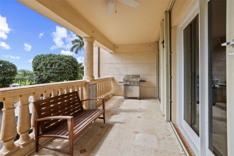 Condo in Coral Gables, Florida, 3 bedrooms  № 1037463 - photo 23