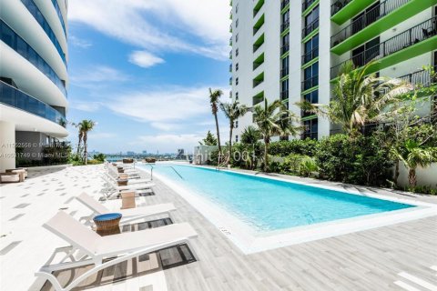 Copropriété à vendre à Miami, Floride: 2 chambres, 95.78 m2 № 1072991 - photo 20