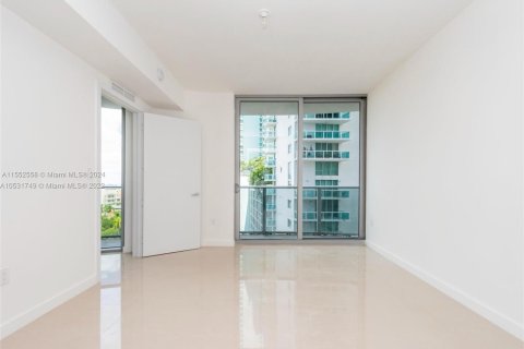 Copropriété à vendre à Miami, Floride: 2 chambres, 95.78 m2 № 1072991 - photo 5