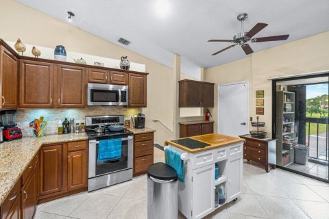 Condo in Boynton Beach, Florida, 2 bedrooms  № 1091766 - photo 30