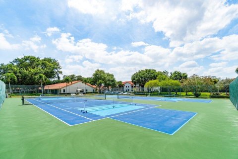 Copropriété à vendre à Boynton Beach, Floride: 2 chambres, 151.24 m2 № 1091766 - photo 1