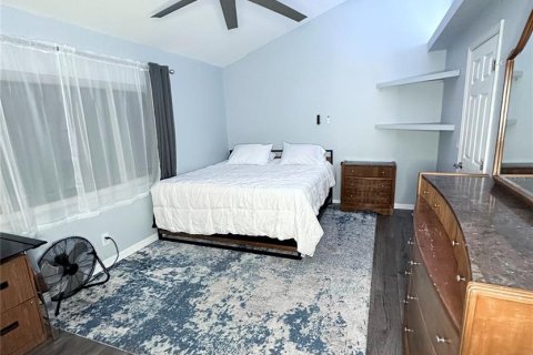 Adosado en venta en Tampa, Florida, 3 dormitorios, 169.45 m2 № 1413179 - foto 15