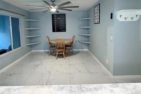 Adosado en venta en Tampa, Florida, 3 dormitorios, 169.45 m2 № 1413179 - foto 8