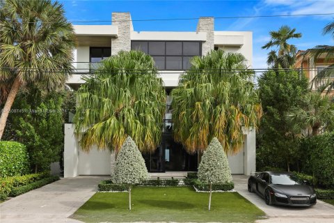 Villa ou maison à vendre à Pompano Beach, Floride: 6 chambres, 710.24 m2 № 1220491 - photo 7