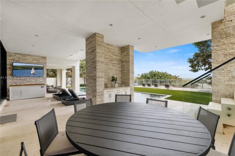 Villa ou maison à vendre à Pompano Beach, Floride: 6 chambres, 710.24 m2 № 1220491 - photo 18