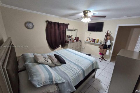 Townhouse in Homestead, Florida 2 bedrooms № 1037875 - photo 9