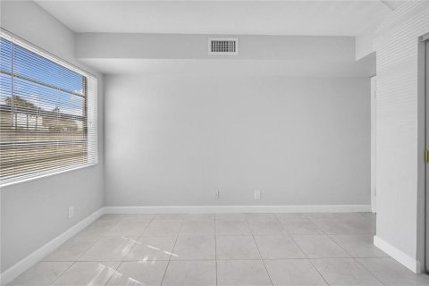 Condo in Delray Beach, Florida, 2 bedrooms  № 1029409 - photo 6