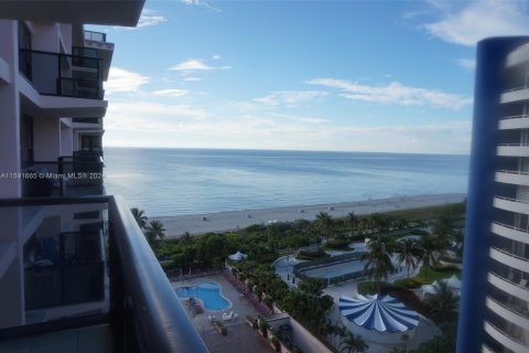 Condominio en venta en Miami Beach, Florida, 2 dormitorios, 89.19 m2 № 1233187 - foto 22