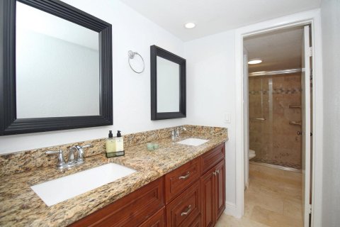 Townhouse in West Palm Beach, Florida 3 bedrooms, 157.38 sq.m. № 1077055 - photo 27