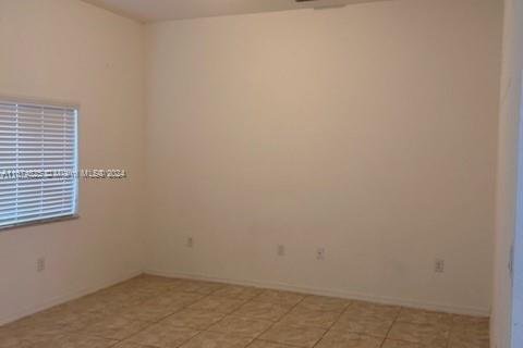 Townhouse in Homestead, Florida 3 bedrooms, 191.19 sq.m. № 1398277 - photo 12