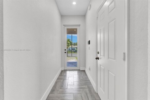 Villa ou maison à vendre à Pompano Beach, Floride: 3 chambres, 131.74 m2 № 1346042 - photo 20