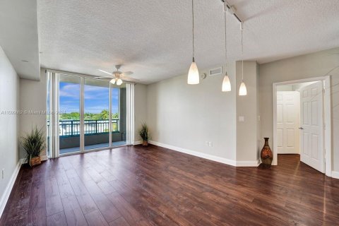 Copropriété à vendre à Plantation, Floride: 1 chambre, 71.07 m2 № 1220616 - photo 6