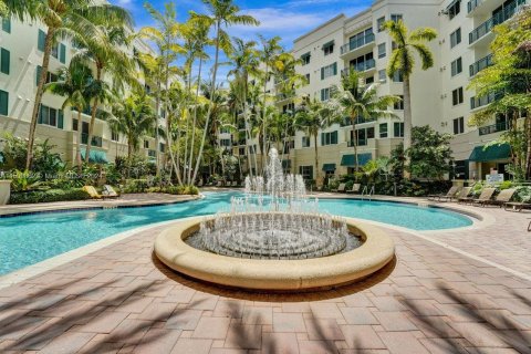 Condominio en venta en Plantation, Florida, 1 dormitorio, 71.07 m2 № 1220616 - foto 2