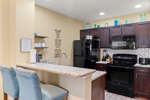 Condo in Kissimmee, Florida, 3 bedrooms  № 1339215 - photo 9