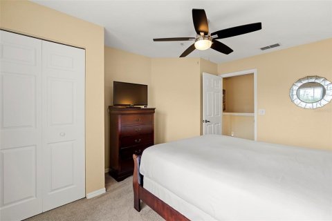 Condo in Kissimmee, Florida, 3 bedrooms  № 1339215 - photo 19