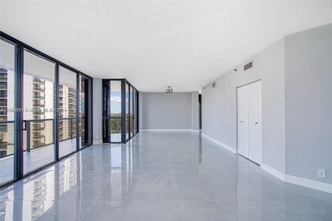 Copropriété à vendre à Aventura, Floride: 2 chambres, 167.22 m2 № 1210040 - photo 4