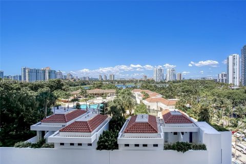 Copropriété à vendre à Aventura, Floride: 2 chambres, 167.22 m2 № 1210040 - photo 17