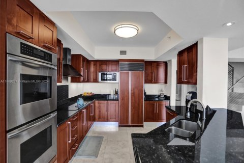 Condo in Aventura, Florida, 3 bedrooms  № 1210071 - photo 8