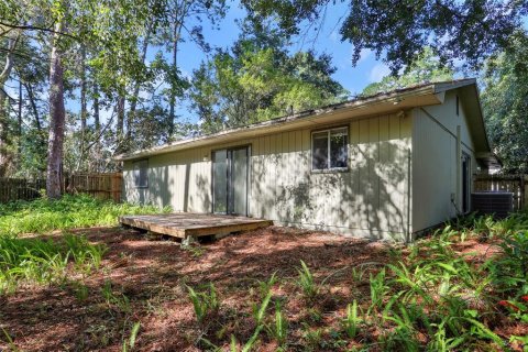 Villa ou maison à louer à Gainesville, Floride: 3 chambres, 124.3 m2 № 1371841 - photo 2