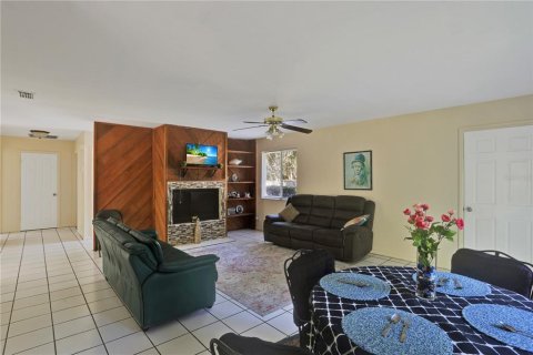 Villa ou maison à louer à Gainesville, Floride: 3 chambres, 124.3 m2 № 1371841 - photo 5