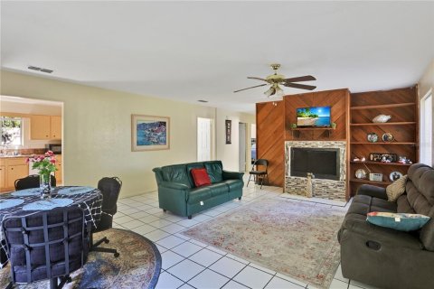 Villa ou maison à louer à Gainesville, Floride: 3 chambres, 124.3 m2 № 1371841 - photo 7