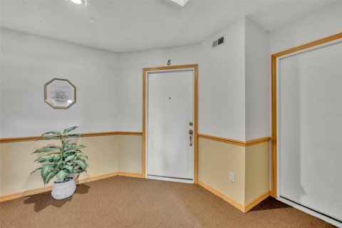 Copropriété à vendre à Orlando, Floride: 2 chambres, 100.15 m2 № 1380812 - photo 4