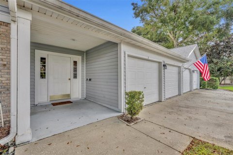 Copropriété à vendre à Orlando, Floride: 2 chambres, 100.15 m2 № 1380812 - photo 3