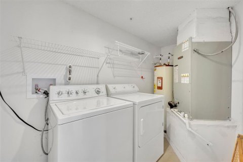 Condominio en venta en Orlando, Florida, 2 dormitorios, 100.15 m2 № 1380812 - foto 17