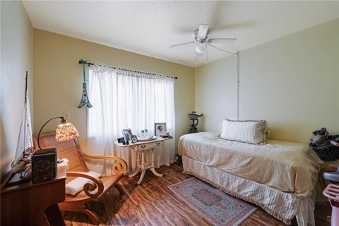 Condo in Winter Haven, Florida, 2 bedrooms  № 1380845 - photo 12