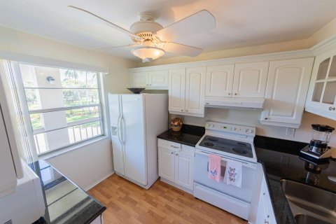 Condo in Coconut Creek, Florida, 2 bedrooms  № 1171274 - photo 27