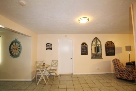 Casa en venta en Okeechobee, Florida, 3 dormitorios, 143.81 m2 № 1063416 - foto 26