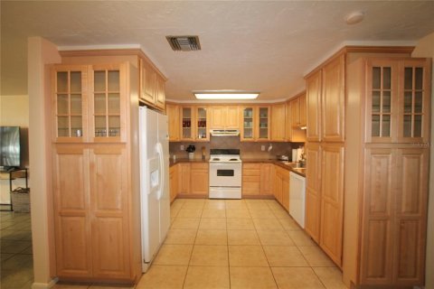 Casa en venta en Okeechobee, Florida, 3 dormitorios, 143.81 m2 № 1063416 - foto 25