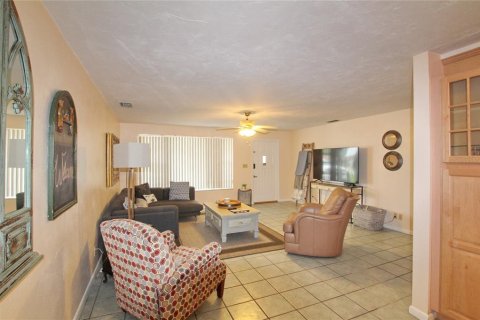 Villa ou maison à vendre à Okeechobee, Floride: 3 chambres, 143.81 m2 № 1063416 - photo 3