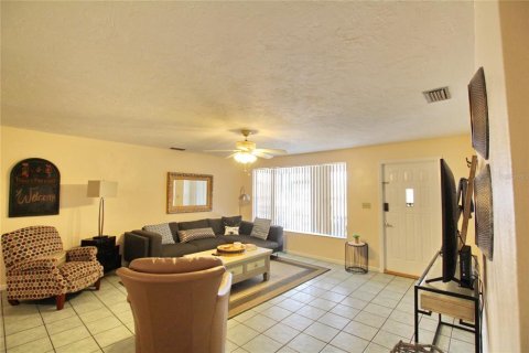 Casa en venta en Okeechobee, Florida, 3 dormitorios, 143.81 m2 № 1063416 - foto 28