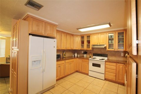 Casa en venta en Okeechobee, Florida, 3 dormitorios, 143.81 m2 № 1063416 - foto 23