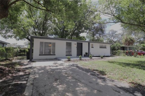 House in Tampa, Florida 3 bedrooms, 104.05 sq.m. № 1339224 - photo 15