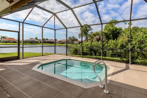 Villa ou maison à vendre à North Port, Floride: 3 chambres, 203.08 m2 № 1339223 - photo 2