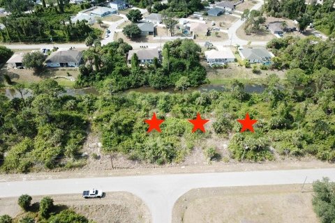 Terreno en venta en North Port, Florida № 1196856 - foto 3