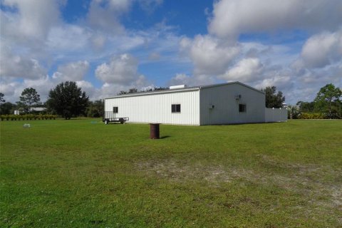 Villa ou maison à vendre à Punta Gorda, Floride: 4 chambres, 270.16 m2 № 1349846 - photo 12