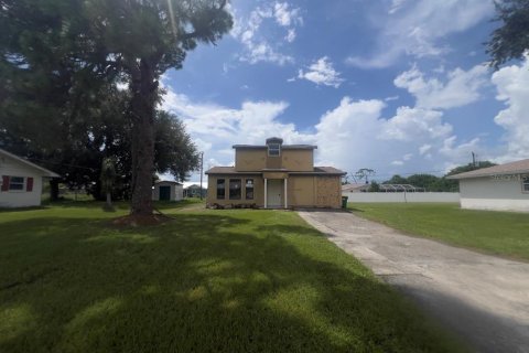 Casa en venta en Port Charlotte, Florida, 2 dormitorios, 102.19 m2 № 1349838 - foto 16