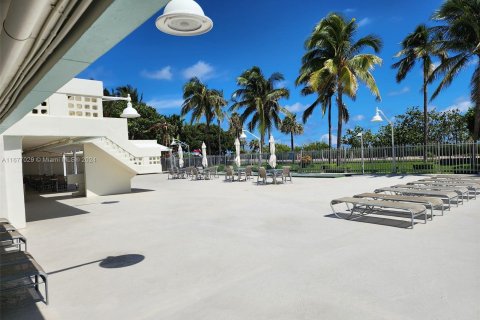 Copropriété à vendre à Miami Beach, Floride: 10.41 m2 № 1402585 - photo 4