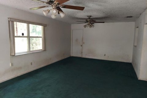 House in Tampa, Florida 3 bedrooms, 161.28 sq.m. № 1371571 - photo 9