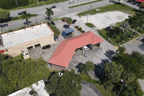 Immobilier commercial à vendre à Cutler Bay, Floride № 1409007 - photo 2