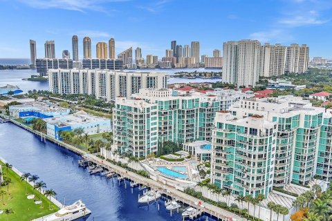 Condo in Aventura, Florida, 3 bedrooms  № 1409006 - photo 1